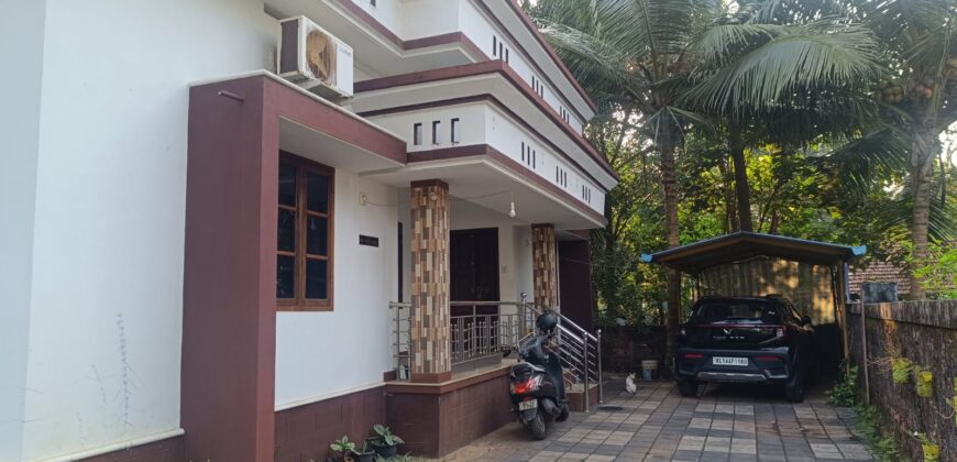 3BHK House for Sale in Kelugudde, Kasaragod – Prime Location!