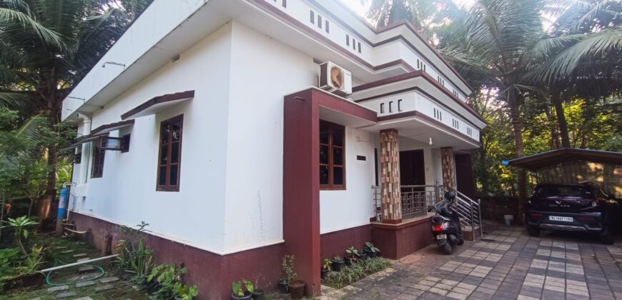 3BHK House for Sale in Kelugudde, Kasaragod – Prime Location!